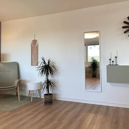 Lejlighed Stylish Apartment, Balcony, 2 Bedroom Kaiserslautern
